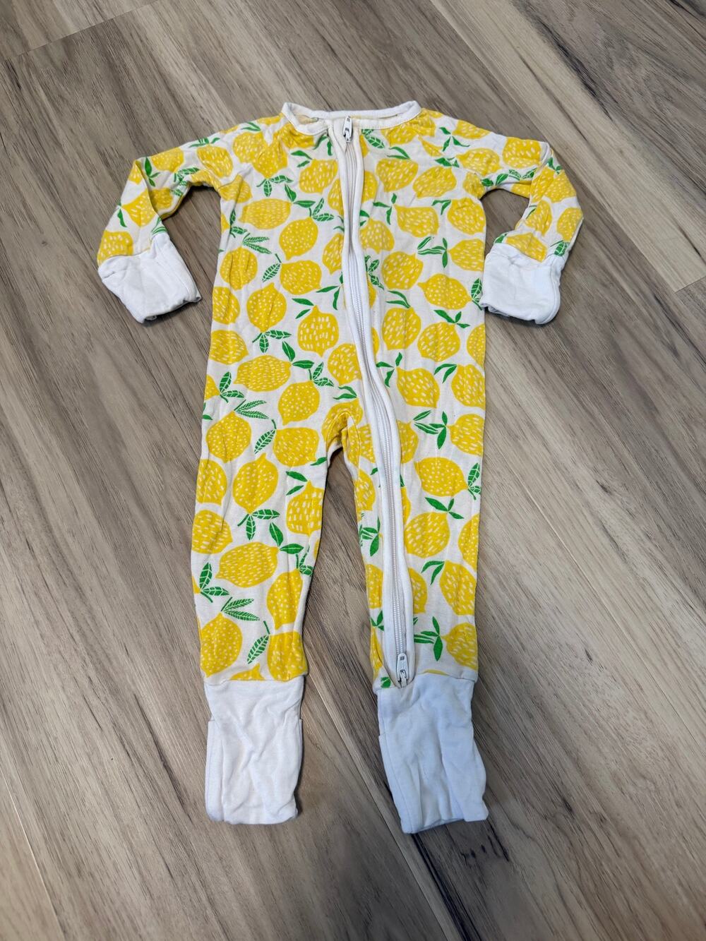Little Sleepies Baby Girls 0-3 Months Lemons Footed Sleeper Pajamas Bamboo Zippy